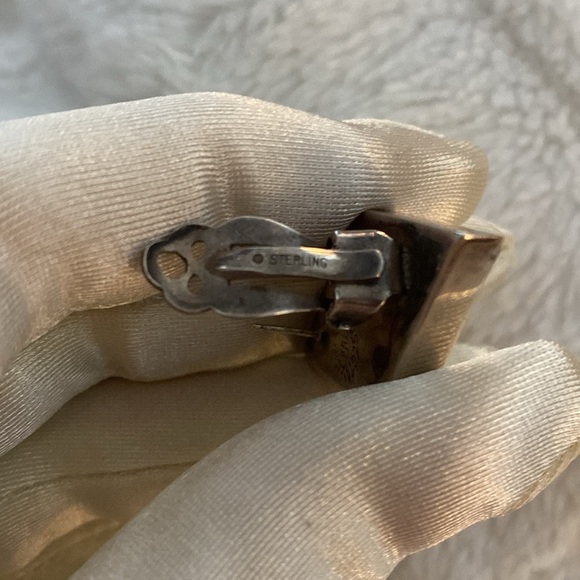 One sterling silver stamped .925 Mexican kite earring (UNISEX) - Picture 5 of 5